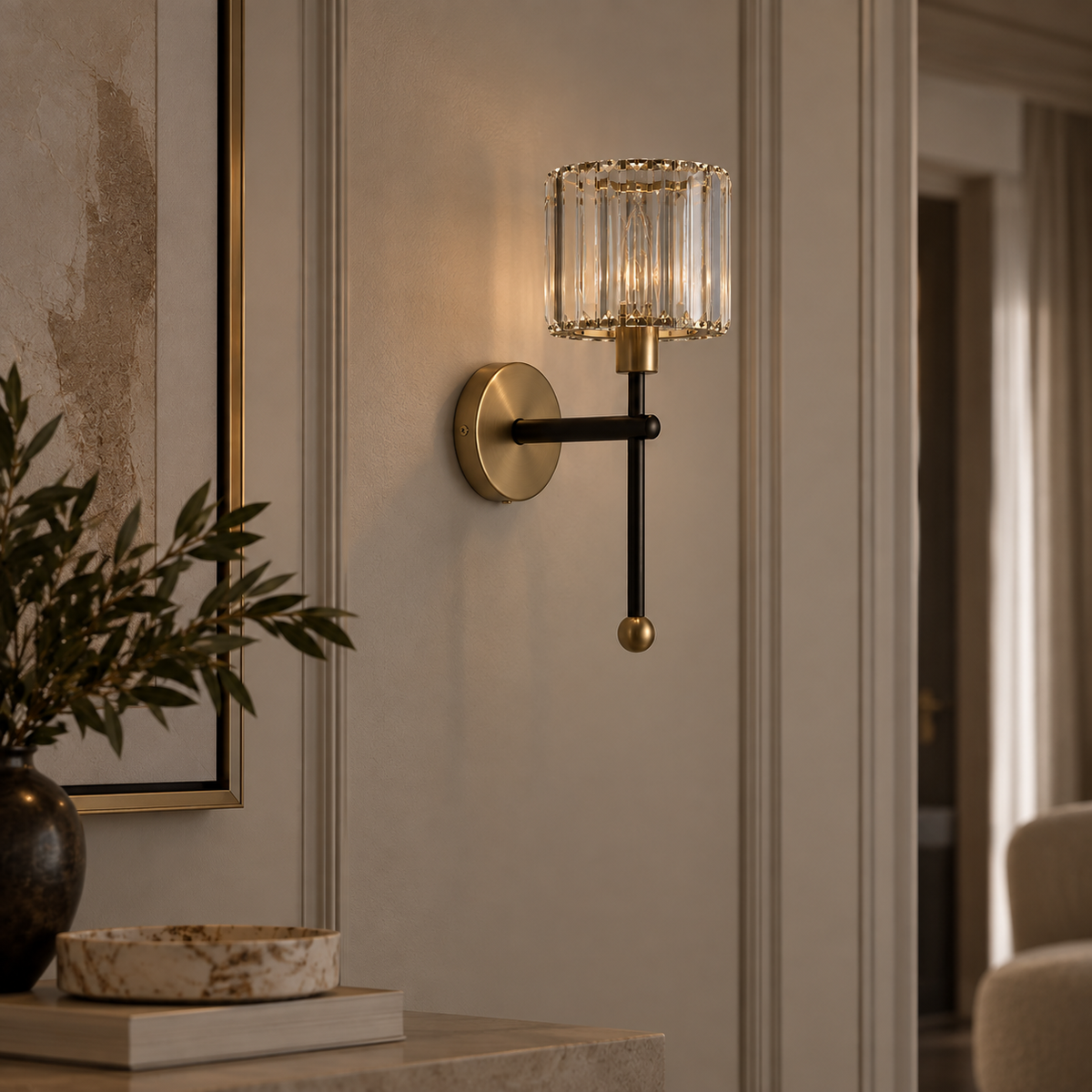 Cristallo wireless wall light — brushed brass & black